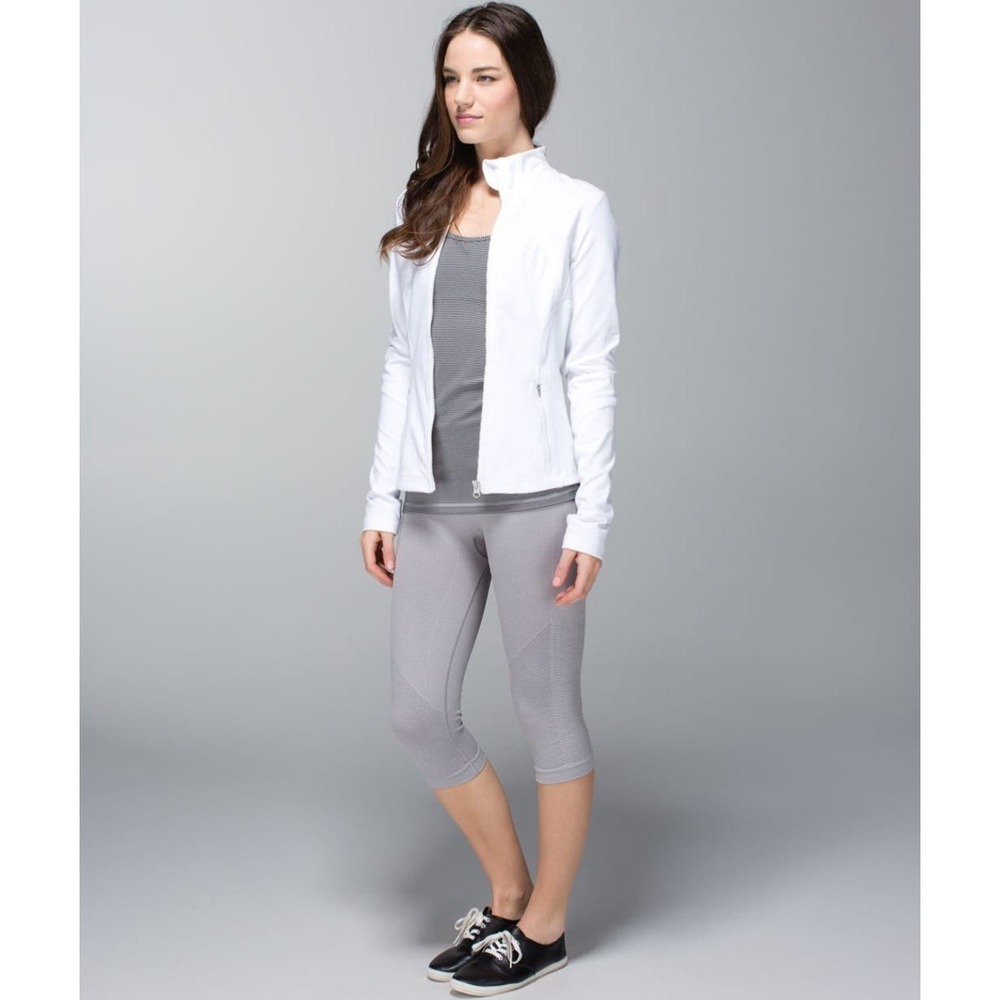 LULULEMON | Gray The Flow Cropped Legging II |‎ 4